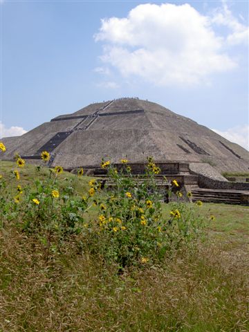 Pyramid of the sun1